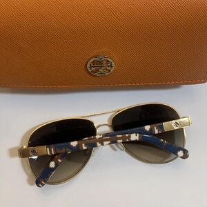 Tory Burch Gold and Brown Sunglasses Sz OS